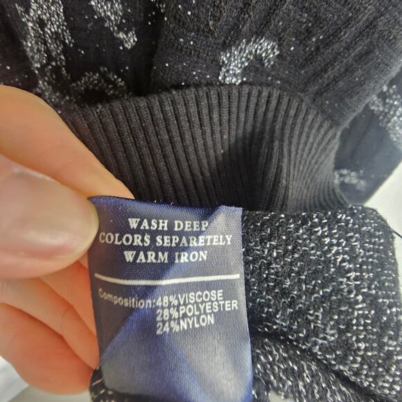 Barabas Mens Metallic Floral Turtleneck Sweater Size XL Whimsigoth Indie Grunge - Picture 10 of 11